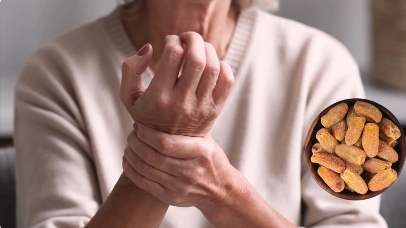 छुहारा खाने के 10 गजब के फायदे: आयुर्वेद और साइंस दोनों से साबित 2 छुहारा खाने के 10 फायदे: ताकत, हड्डी, स्किन और इम्युनिटी