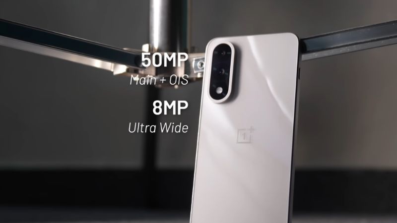 OnePlus Nord 5: क्या ये Nord 4 से बेहतर अपग्रेड है या बस एक और नया नाम? 2 OnePlus Nord 5: पावरफुल बैटरी और कैमरा के साथ 2025